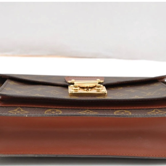 Louis Vuitton Handbag - Picture 7 of 12